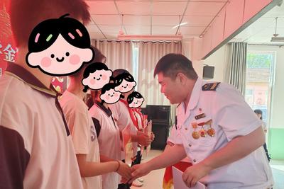 七年坚守，为爱奔赴！青岛巴士暖心助学行动再启程