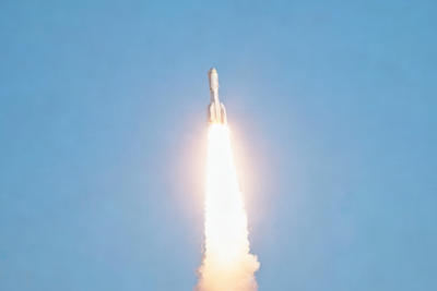 一箭九星！引力一号遥三运载火箭发射成功