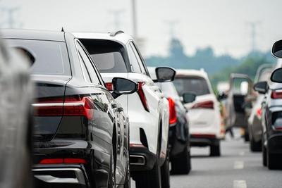 买车还能玩一圈！购新补贴掀起外地消费者“赴青提车”热潮