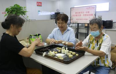亲邻同行・月圆中秋！青岛这场活动把非遗民俗+便民服务送到家门口
