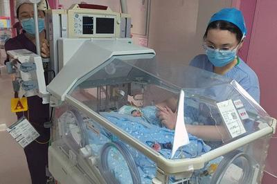 中秋假期，青医人如此守护最美“团圆”