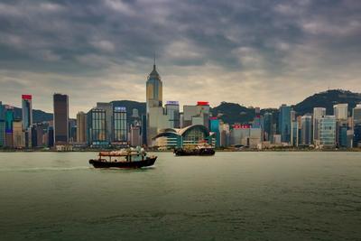 香港特区首个五年规划正式公布