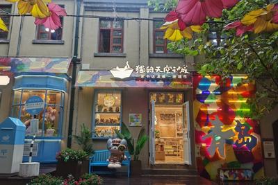 国庆玩转大鲍岛！快闪、解谜、艺术展演、露天电影……百年里院全安排上了