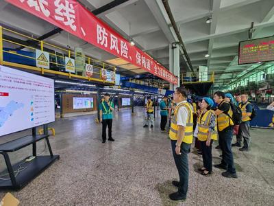 工厂排污超标自动预警、邮件日处理峰值近300万件……AI重塑公共治理模式