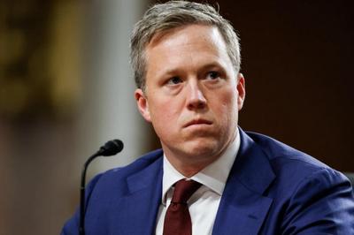 美陆军部长被曝已向特朗普递交辞呈