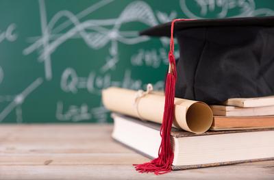 打破“唯论文”标尺！5个专业推行用实践成果申请硕博学位