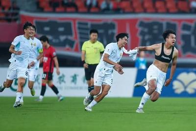 青岛红狮客场绝平成都蓉城B队，保级基本无忧