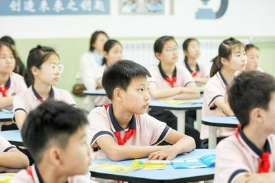 首批全国中小学科技教育实验区和实验校名单公布，青岛1个区、4所学校入选