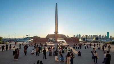手握利剑，国庆假期青岛“落地签”持续出圈