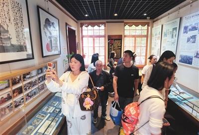青岛：文化场馆“上新”，假日艺术氛围拉满 