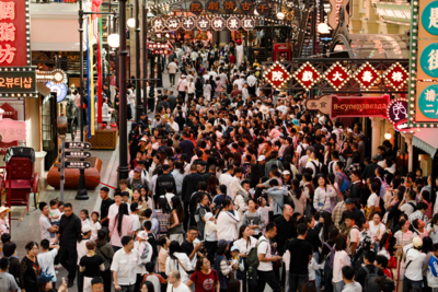 7天近10万人次打卡！国庆假期丝路千古情景区热度拉满